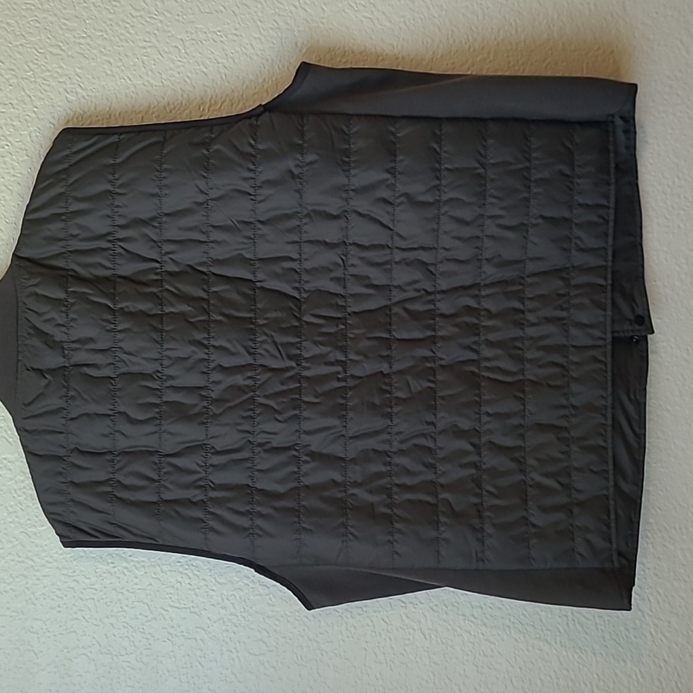 Stone Rose XL Gray vest - Picture 3 of 3